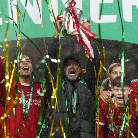 A Despedida Triunfal: Liverpool Conquista a Carabao Cup em Final Arrebatadora