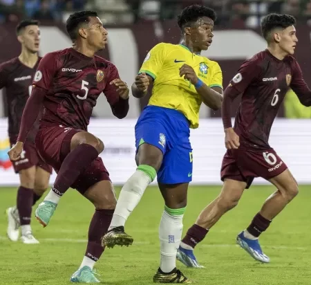 Seleção Brasileira Vence a Venezuela e Sustenta a Esperança para Paris 2024