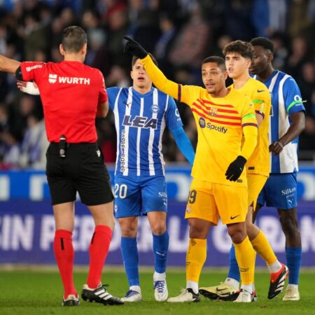 O Disputa de Vitor Roque no Futebol da Espanha