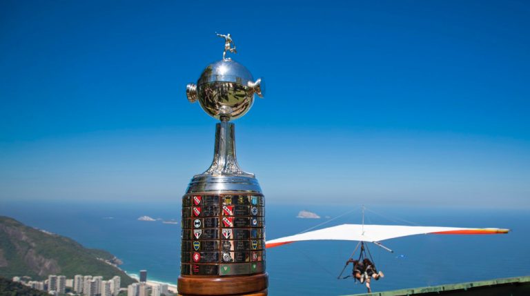 Copa Libertadores trofeo