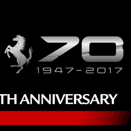 Ferrari Celebra 70 Anos nos EUA com Macacões Azuis no GP de Miami