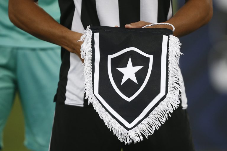 botafogo v fluminense brasileirao 2023 1