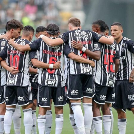 Atlético-MG Enfrenta Desafios, Conta com Hulk e Vence Corinthians