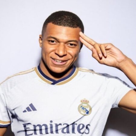 Kylian Mbappé é Apresentado no Real Madrid