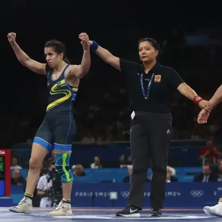 Giullia Penalber Avança à Disputa do Bronze no Wrestling em Paris 2024