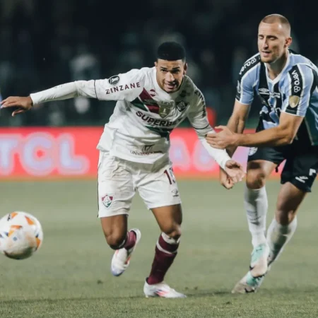 Grêmio ganha do Fluminense com Dois Gols nas Oitavas da Libertadores 2024