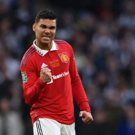 Após Vitória do Manchester United na  Premier League, Casemiro é elogiado