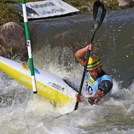 Mathieu Desnos é Prata na Copa do Mundo de Canoagem Slalom