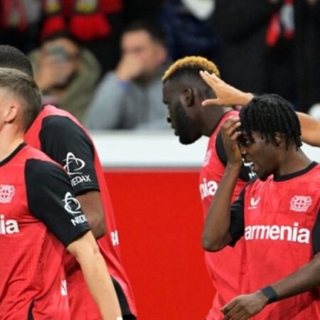 Bayer Leverkusen vence Milan na Champions League